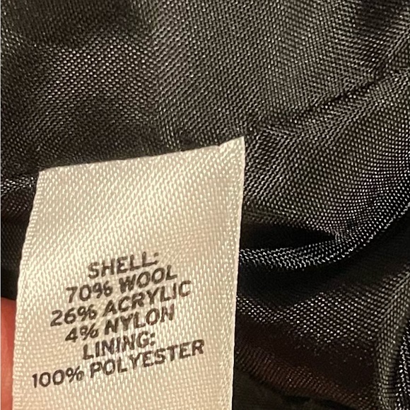 Hinge Size S , Black / Grey raw edge high low blazer - Picture 8 of 13